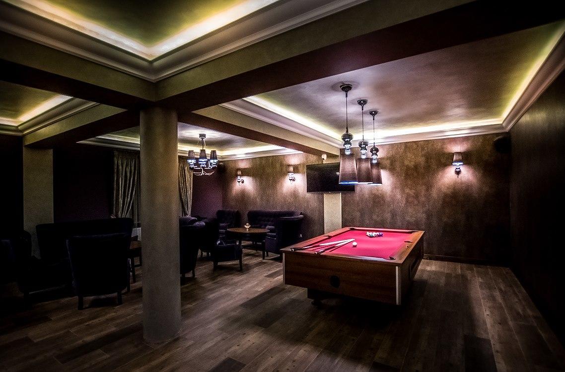 Hotel Palac Poledno Екстериор снимка